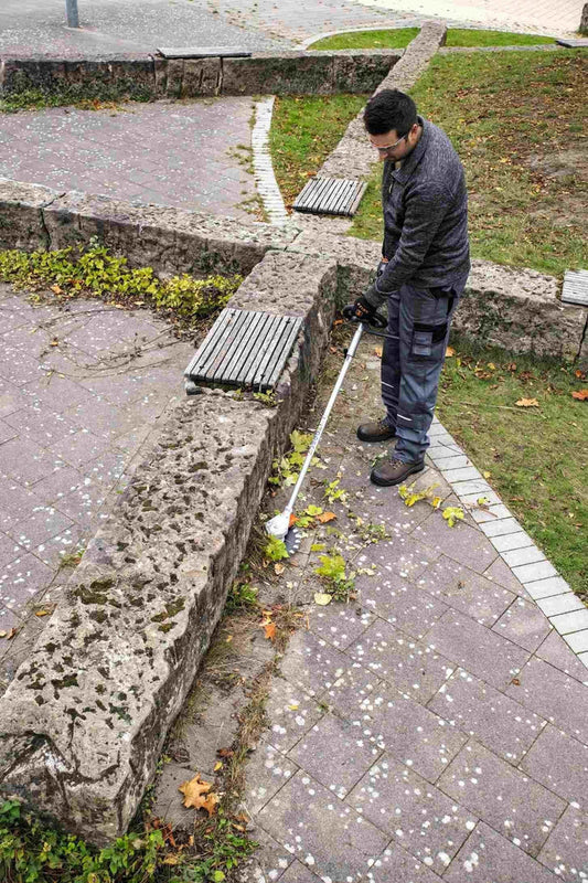 STIHL Akku-KombiMotor KMA 135 R ohne Akku und Ladegerät